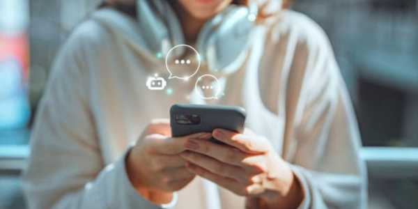 How to Stay Connected Abroad Without Roaming Charges